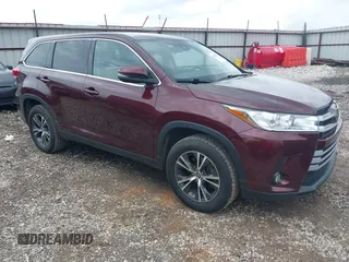 2019 Toyota Highlander LE with VIN 5TDZZRFH9KS336034, listed as a IAAI auction lot 42464526 with 87,481 mi miles and . Bid and sale history available at DreamBid. Image 1.