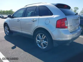 2013 Ford Edge SEL with VIN 2FMDK3JC7DBA06965, listed as a IAAI auction lot 41994200 with 131,829 mi miles. Bid and sale history available at carsss.com. Image 3.
