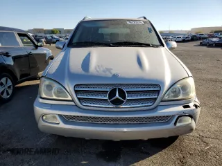 2005 Mercedes-Benz M-Class 3.7L with VIN 4JGAB57E05A538580, listed as a Copart auction lot 76125574 with 170,703 mi miles and Clean Title. Bid and sale history available at carsss.com. Image 5.