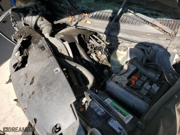 2002 Chevrolet Silverado 1500 with VIN 1GCEC14VX2Z101084, listed as a Copart auction lot 46170985 with 0 mi miles and Non Repairable. Bid and sale history available at carsss.com. Image 11.