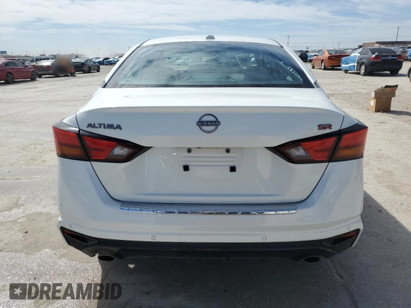 2023 Nissan Altima SR z VIN 1N4BL4CV9PN389352, wystawiony jako Copart lot #49102345 z przebiegiem 42 227 mil mil oraz Czysty tytuł • Clean title. Historia ofert i sprzedaży dostępna na DreamBid. Obrazek 6.
