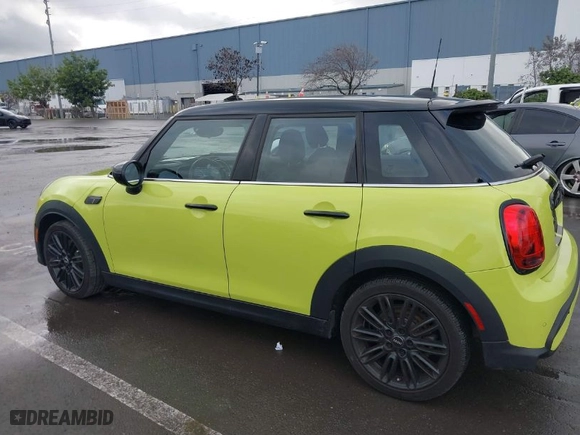 2024 MINI Hardtop 4 Door Cooper S with VIN WMW53DK02R2V52292, listed as a IAAI auction lot 41258633 with 15767 miles. Bid and sale history available at carsss.com. Image 3.