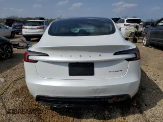 2025 Tesla Model 3 Long Range z VIN 5YJ3E1EB1SF962360, wystawiony jako Copart lot #54586115 z przebiegiem 391 mil mil oraz Szkoda całkowita • Salvage title. Historia ofert i sprzedaży dostępna na DreamBid. Obrazek 6.