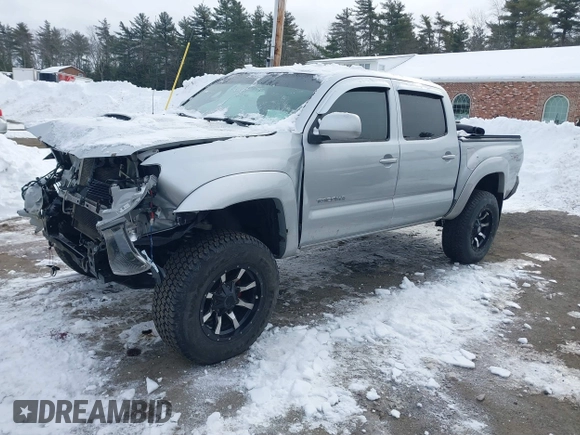 2006 Toyota Tacoma z VIN 5TELU42N86Z193458, wystawiony jako IAAI lot #41539650 z przebiegiem 207 151 mil mil oraz . Historia ofert i sprzedaży dostępna na DreamBid. Obrazek 2.