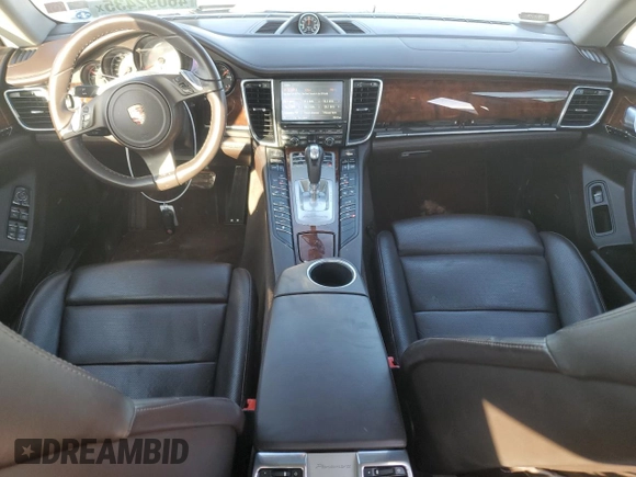 2012 Porsche Panamera S z VIN WP0AB2A71CL060765, wystawiony jako Copart lot #46092435 z przebiegiem 123 320 mil mil oraz Szkody całkowita. Historia ofert i sprzedaży dostępna na DreamBid. Obrazek 8.