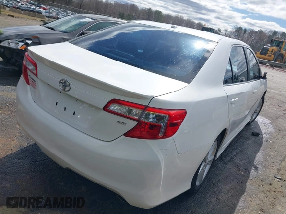 2012 Toyota Camry SE with VIN 4T1BK1FKXCU511032, listed as a IAAI auction lot 41715825 with 202,674 mi miles. Bid and sale history available at carsss.com. Image 4.