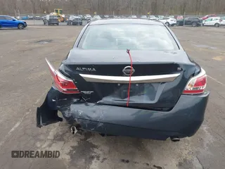 2015 Nissan Altima 2.5 S with VIN 1N4AL3AP7FC198467, listed as a IAAI auction lot 42029941 with 144,760 mi miles. Bid and sale history available at carsss.com. Image 16.