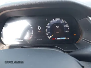 2024 Jeep Grand Cherokee Limited z VIN 1C4RJKBG3R8549670, wystawiony jako IAAI lot #42685618 z przebiegiem 41 868 mil mil oraz . Historia ofert i sprzedaży dostępna na DreamBid. Obrazek 7.