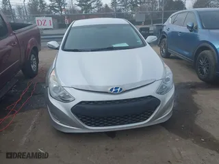 2015 Hyundai Sonata Hybrid Limited with VIN KMHEC4A46FA137237, listed as a IAAI auction lot 41478749 with 125,405 mi miles. Bid and sale history available at carsss.com. Image 12.