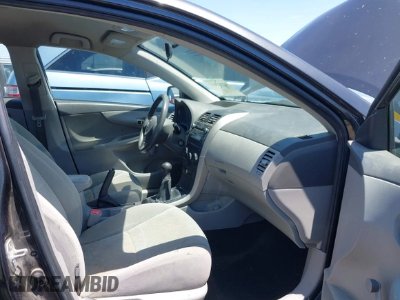 2010 Toyota Corolla с VIN 1NXBU4EE4AZ327130, выставлен на аукционе IAAI как лот 42201087 с пробегом 204 099 миль миль и . История ставок и продаж доступна на DreamBid. Изображение 5.