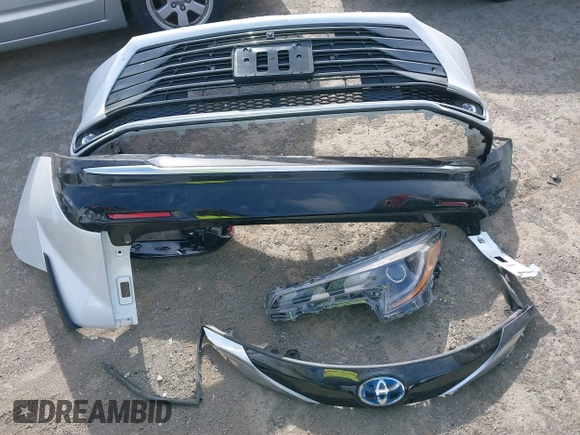2025 Toyota Sienna Platinum z VIN 5TDESKFC0SS168394, wystawiony jako IAAI lot #42110535 z przebiegiem 7 905 mil mil oraz . Historia ofert i sprzedaży dostępna na DreamBid. Obrazek 12.