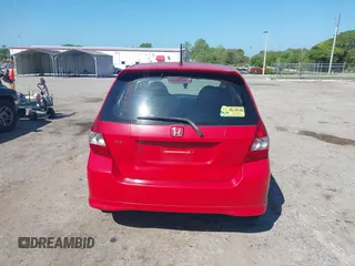 2007 Honda Fit Sport with VIN JHMGD38657S014356, listed as a IAAI auction lot 41942268 with 198,852 mi miles. Bid and sale history available at carsss.com. Image 17.