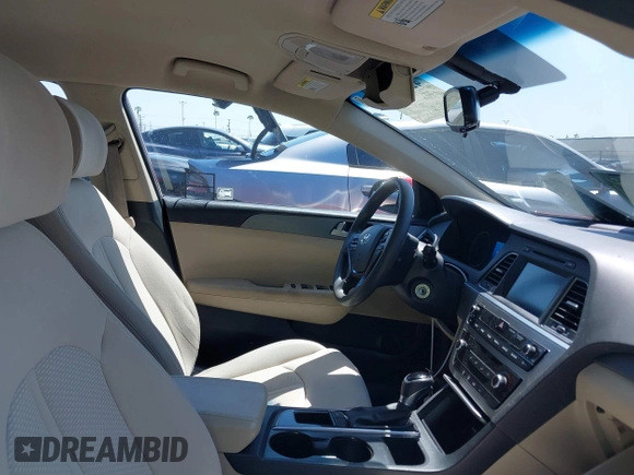 2016 Hyundai Sonata SE with VIN 5NPE24AF0GH379413, listed as a IAAI auction lot 42051299 with 101,781 mi miles and . Bid and sale history available at carsss.com. Image 5.