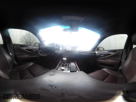 2017 Lexus LS 460 с VIN JTHCL5EF9H5027841, выставлен на аукционе IAAI как лот 41575889 с пробегом 36 400 миль миль и . История ставок и продаж доступна на DreamBid. Изображение 17.