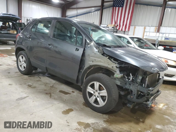 2020 Chevrolet Trax LS with VIN 3GNCJKSB4LL129040, listed as a Copart auction lot 51944995 with 99,864 mi miles and Salvage Title. Bid and sale history available at DreamBid. Image 4.
