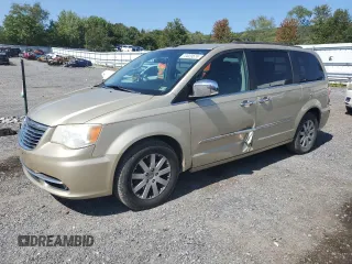 2011 Chrysler Town & Country Touring L with VIN 2A4RR8DG9BR714330, listed as a Copart auction lot 70029574 with 160,841 mi miles and Salvage Title. Bid and sale history available at DreamBid. Image 1.