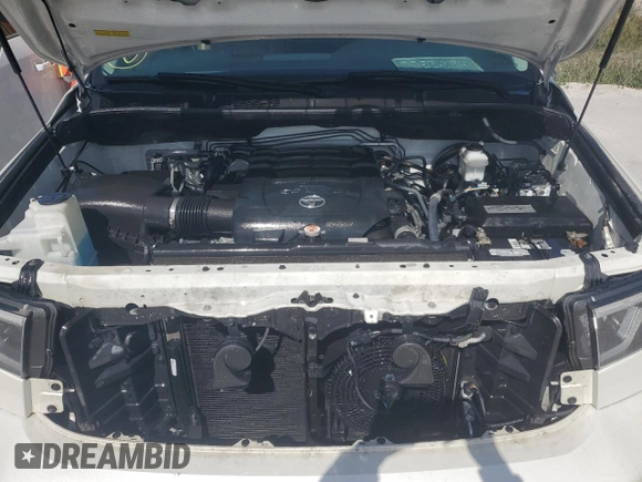 2018 Toyota Sequoia Platinum with VIN 5TDDY5G18JS158753, listed as a Copart auction lot 75848094 with 0 mi miles and Non Repairable. Bid and sale history available at carsss.com. Image 12.