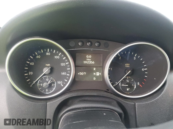 2010 Mercedes-Benz M 350 with VIN 4JGBB2FB3AA578236, listed as a Copart auction lot 48998425 with 192,356 mi miles and Clean Title. Bid and sale history available at DreamBid. Image 9.