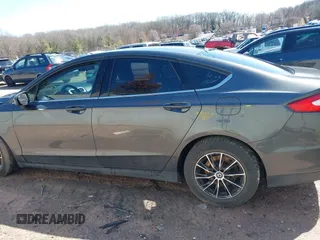 2015 Ford Fusion S with VIN 3FA6P0G73FR191128, listed as a IAAI auction lot 41901683 with 135,150 mi miles. Bid and sale history available at carsss.com. Image 13.