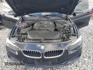 2018 BMW 4 Series 430i z VIN WBA4J1C5XJBG76540, wystawiony jako Copart lot #59963235 z przebiegiem 70 593 mil mil oraz Szkoda całkowita • Salvage title. Historia ofert i sprzedaży dostępna na DreamBid. Obrazek 11.