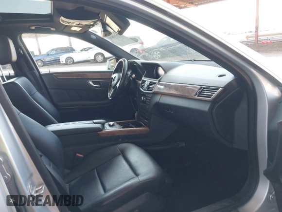 2013 Mercedes-Benz E 350 Luxury with VIN WDDHF8JB5DA754257, listed as a IAAI auction lot 42115833 with 98,356 mi miles and . Bid and sale history available at DreamBid. Image 5.