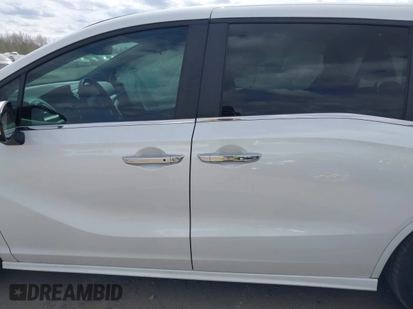 2022 Honda Odyssey Touring with VIN 5FNRL6H84NB062604, listed as a IAAI auction lot 41724006 with 41,351 mi miles and . Bid and sale history available at DreamBid. Image 15.