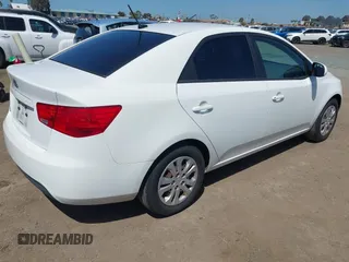 2011 Kia Forte LX with VIN KNAFT4A29B5417841, listed as a IAAI auction lot 41953201 with 149,768 mi miles. Bid and sale history available at carsss.com. Image 4.