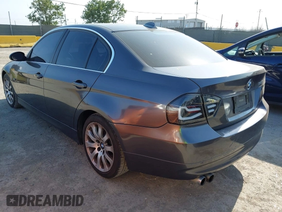 2006 BMW 3 Series 330i with VIN WBAVB335X6KR73650, listed as a IAAI auction lot 42407095 with 140,816 mi miles and . Bid and sale history available at DreamBid. Image 3.