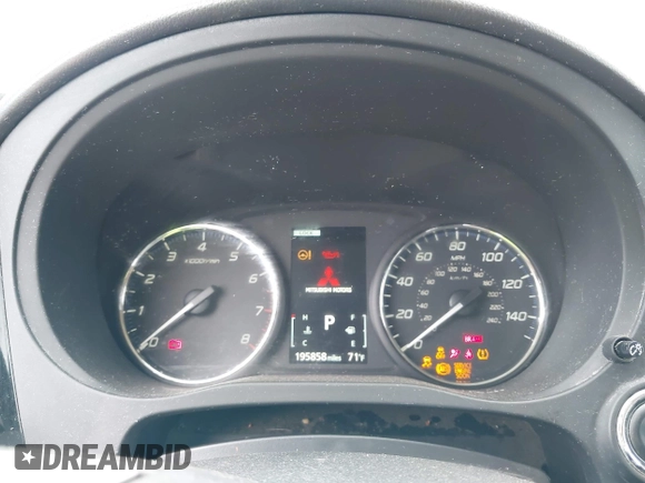 2014 Mitsubishi Outlander SE z VIN JA4AZ3A39EZ000175, wystawiony jako IAAI lot #42250775 z przebiegiem 195 858 mil mil oraz . Historia ofert i sprzedaży dostępna na DreamBid. Obrazek 7.