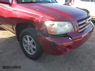 2006 Toyota Highlander w/3rd Row with VIN JTEDP21A360100520, listed as a IAAI auction lot 41436115 with 148,768 mi miles. Bid and sale history available at carsss.com. Image 6.