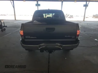 2014 Toyota Tacoma PreRunner z VIN 3TMJU4GN4EM166687, wystawiony jako Copart lot #62021545 z przebiegiem 81 427 mil mil oraz Szkoda całkowita • Salvage title. Historia ofert i sprzedaży dostępna na DreamBid. Obrazek 6.