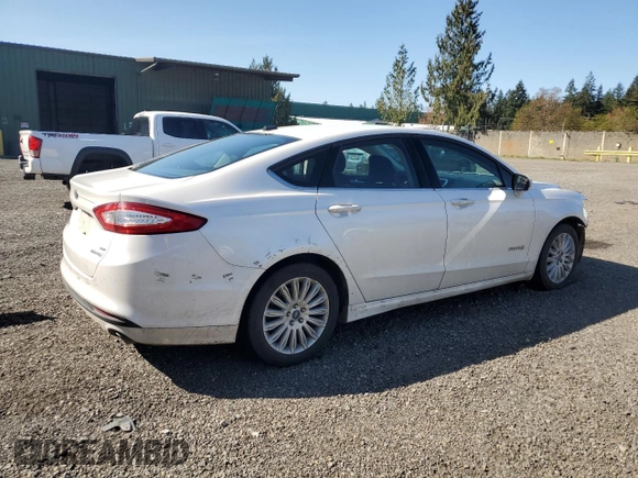 2016 Ford Fusion SE Hybrid with VIN 3FA6P0LUXGR188594, listed as a Copart auction lot 52944005 with 111,724 mi miles and Salvage Title. Bid and sale history available at carsss.com. Image 3.