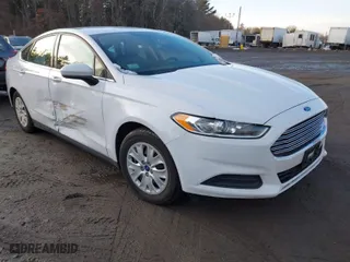 2014 Ford Fusion S with VIN 1FA6P0G74E5377150, listed as a IAAI auction lot 41465575 with 57,536 mi miles. Bid and sale history available at carsss.com. Image 1.