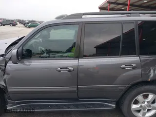 2004 Toyota Land Cruiser with VIN JTEHT05JX42059414, listed as a IAAI auction lot 41919791 with 210,528 mi miles. Bid and sale history available at carsss.com. Image 15.