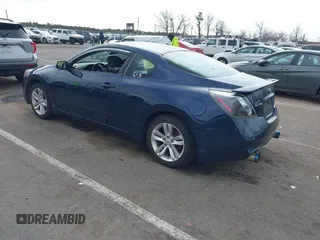 2011 Nissan Altima 2.5 S with VIN 1N4AL2EP4BC175243, listed as a IAAI auction lot 41787508 with 189,398 mi miles. Bid and sale history available at carsss.com. Image 3.