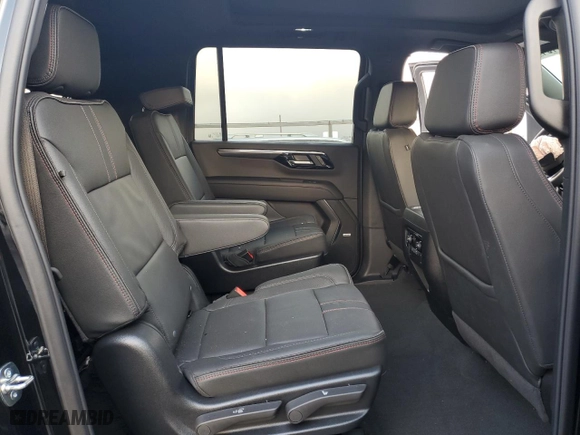 2025 Chevrolet Suburban RST with VIN 1GNS6ERL1SR112782, listed as a Copart auction lot 86405104 with 1,235 mi miles and Salvage Title. Bid and sale history available at carsss.com. Image 11.