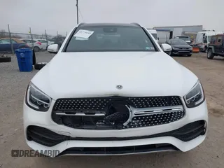 2022 Mercedes-Benz GLC 300 z VIN W1N0G8EB6NG096681, wystawiony jako IAAI lot #41775648 z przebiegiem 10 676 mil mil oraz . Historia ofert i sprzedaży dostępna na DreamBid. Obrazek 12.