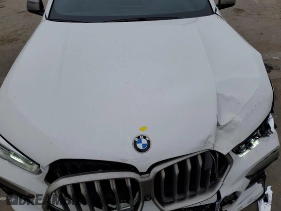 2021 BMW X6 M50i with VIN 5UXCY8C04M9D98395, listed as a Copart auction lot 85536134 with 57,891 mi miles and Salvage Title. Bid and sale history available at carsss.com. Image 13.