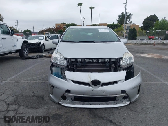 2015 Toyota Prius Four with VIN JTDKN3DU5F1931380, listed as a IAAI auction lot 42420445 with 128,596 mi miles and . Bid and sale history available at DreamBid. Image 13.