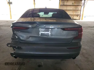 2019 Volvo S60 Momentum with VIN 7JR102FK7KG010867, listed as a Copart auction lot 43831445 with 70,089 mi miles and Salvage Title. Bid and sale history available at carsss.com. Image 6.