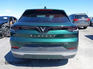 2023 VinFast VF 8 Eco z VIN RLLV1AEB4PH002385, wystawiony jako IAAI lot #41949184 z przebiegiem 9671 mil mil oraz . Historia ofert i sprzedaży dostępna na DreamBid. Obrazek 17.