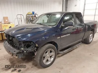 2012 Ram 1500 Sport с VIN 1C6RD7HT4CS175967, выставлен на аукционе IAAI как лот 41841023 с пробегом 185 783 миль миль и . История ставок и продаж доступна на DreamBid. Изображение 18.