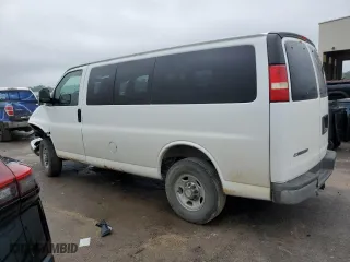 2008 Chevrolet Express Passenger with VIN 1GAHG35K581187695, listed as a Copart auction lot 66586304 with 0 mi miles and Salvage Title. Bid and sale history available at carsss.com. Image 2.