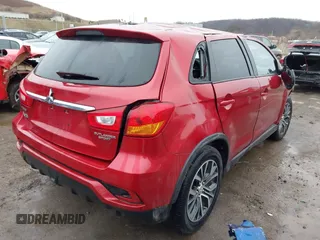 2019 Mitsubishi Outlander ES z VIN JA4AR3AU5KU030436, wystawiony jako IAAI lot #41509150 z przebiegiem 72 657 mil mil oraz . Historia ofert i sprzedaży dostępna na DreamBid. Obrazek 4.