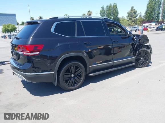 2018 Volkswagen Atlas SEL Premium with VIN 1V2NR2CA2JC567904, listed as a IAAI auction lot 42405371 with 113,662 mi miles and . Bid and sale history available at DreamBid. Image 4.