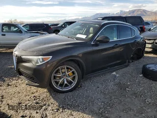 2018 Alfa Romeo Stelvio Ti with VIN ZASFAKBN2J7B97099, listed as a Copart auction lot 44076955 with 77,618 mi miles and Salvage Title. Bid and sale history available at carsss.com. Image 1.