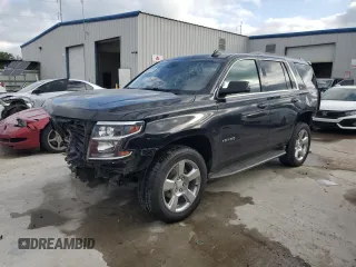 2017 Chevrolet Tahoe LT z VIN 1GNSCBKC6HR402154, wystawiony jako Copart lot #56867855 z przebiegiem 152 947 mil mil oraz Szkoda całkowita • Salvage title. Historia ofert i sprzedaży dostępna na DreamBid. Obrazek 1.