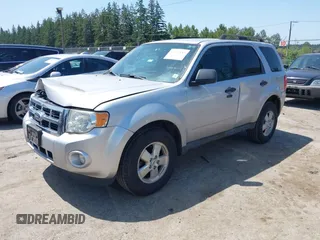 2011 Ford Escape XLT с VIN 1FMCU9D75BKB26421, выставлен на аукционе IAAI как лот 42421183 с пробегом 151 693 миль миль и . История ставок и продаж доступна на DreamBid. Изображение 2.