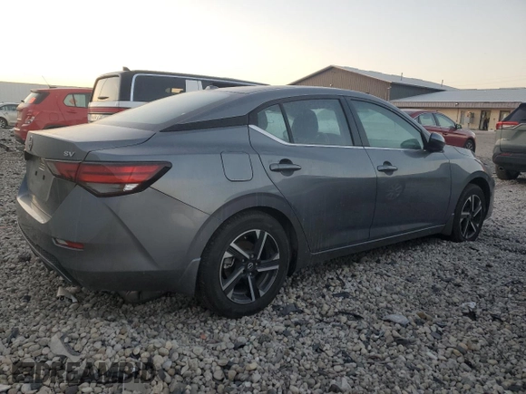 2024 Nissan Sentra SV z VIN 3N1AB8CV4RY391292, wystawiony jako Copart lot #43039145 z przebiegiem Nie podano mil oraz Nie do naprawy • Non repairable. Historia ofert i sprzedaży dostępna na DreamBid. Obrazek 3.