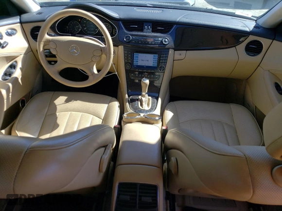 2007 Mercedes-Benz CLS-Class 5.5L with VIN WDDDJ72X17A080839, listed as a Copart auction lot 44574264 with 126,234 mi miles and Salvage Title. Bid and sale history available at carsss.com. Image 8.